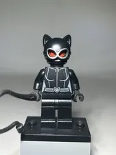 LEGO Catwoman Minifigure 76122 Batman Batcave Comics DC Super Heroes NEW