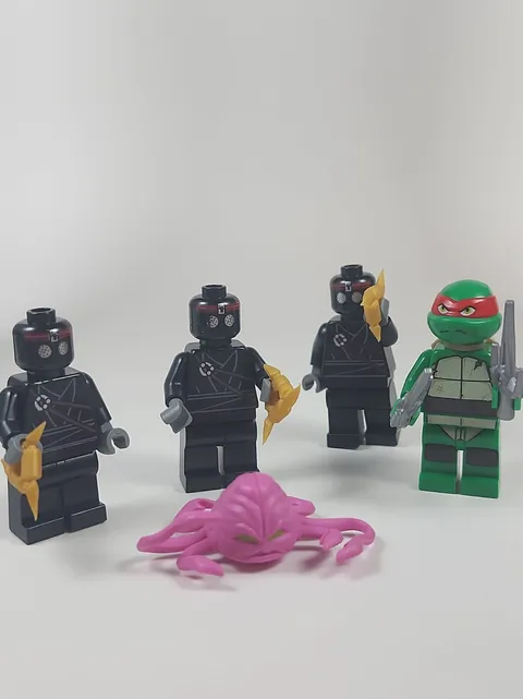 5 Piece Lot LEGO TMNT Raphael, Foot Soldiers, and The Kraang Minifigures Genuine