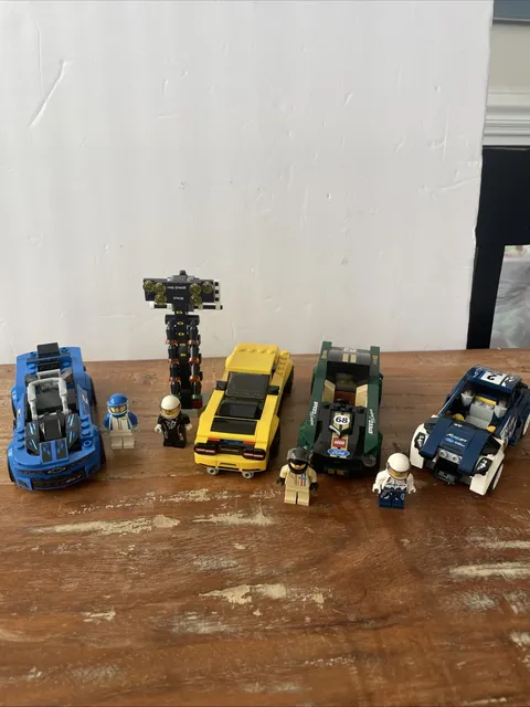 LEGO SPEED CHAMPIONS 4 Cars 4  Drivers Challenger Demon Camaro Fiesta Mustang