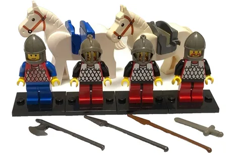 LEGO Castle Soldiers and Knights Minifigures Lot of 4