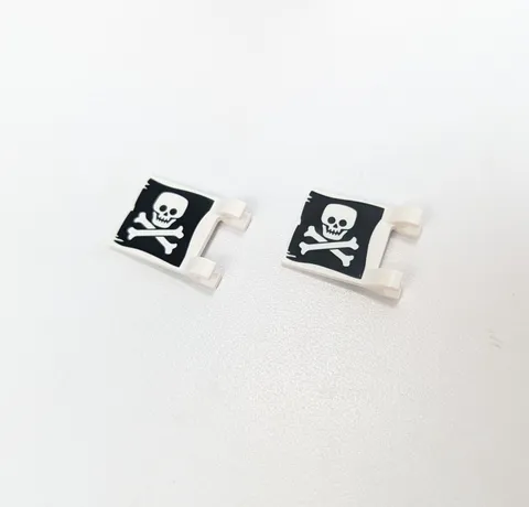 2x Lego New White Flag 2 x 2 Studs Square with Flat Skull and Crossbones Pirate