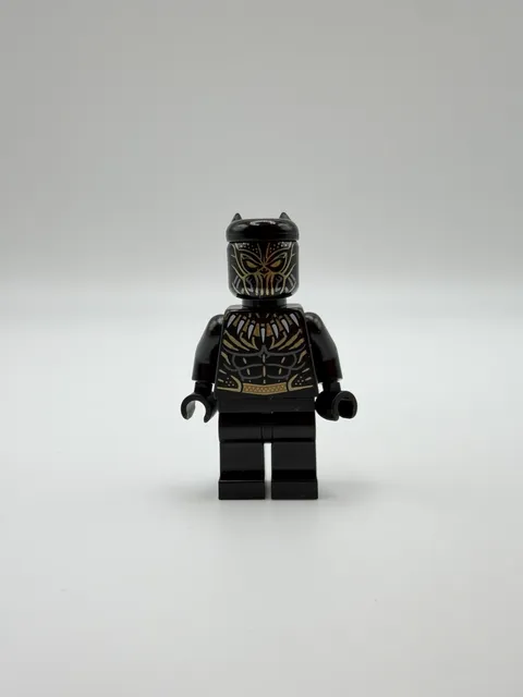 LEGO Erik Killmonger Golden Jaguar Minifigure sh0477 Wakanda Figure From 76099
