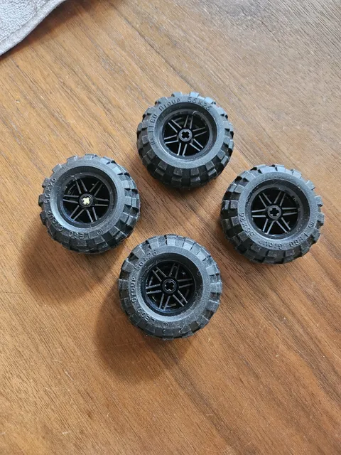 LEGO LOT 4 BLACK TIRES WHEELS 56X26 BALLOON BLACK RIMS 56145 / 55976 As Shown