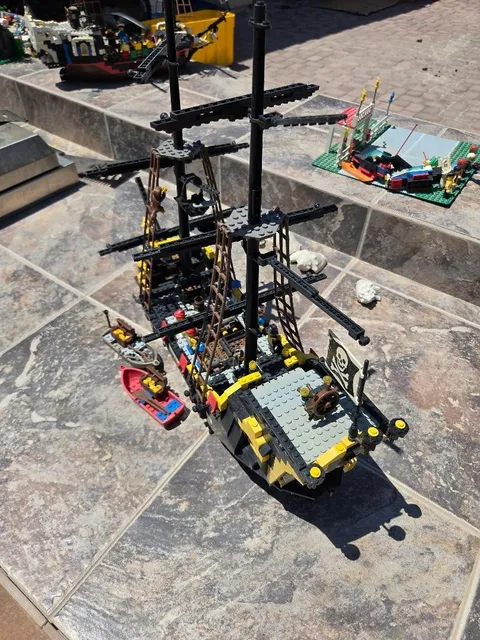 LEGO Pirates: 1989 Black Seas Barracuda (6285)Missing Sails &Slightly Modified