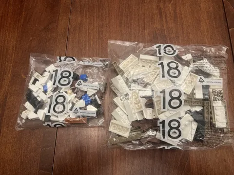LEGO Ideas: Home Alone (21330) - SEALED BAG #18-A and #18-B