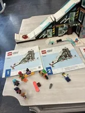 LEGO City: Ski and Climbing Center (60366)