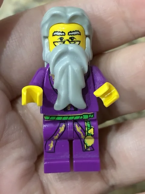 LEGO Minifigure Purple Albus Dumbledore Harry Potter - DAMAGED FACE