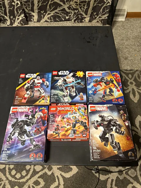 LEGO Star Wars, Marvel, and Ninjago Mech Armor Set Bundle LOT OF 6 FOR 55$