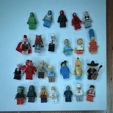 LEGO MINIFIGURES The Simpsons, marvel, DC, Star Wars, ninjago Minifigures lot