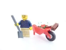 Gardener LEGO Minifigure with accessories. No related set