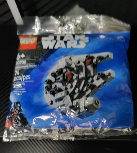 Millennium Falcon Mini-Build (30708) LEGO Star Wars - Partially Sealed - New!