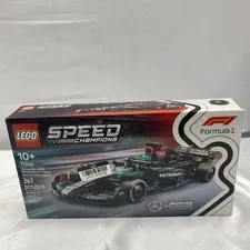 LEGO Speed Champions 77244 Mercedes-AMG Petronas F1 Team W15 NEW, unopened box. 
