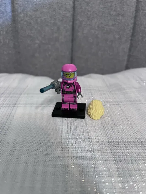 LEGO Intergalactic Space Girl Minifigure 8827 Series 6 New Sealed