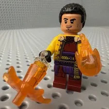 Wong Minifigure - LEGO Marvel Doctor Strange 76185 sh0779