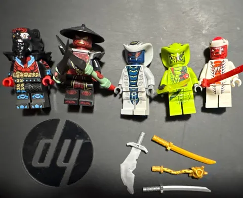 LEGO NINJAGO Animals Minifigure Lot 5 Figures with Weapons! serpentine, ras+drix