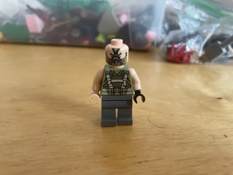 LEGO Bane Dark Knight Minifigure