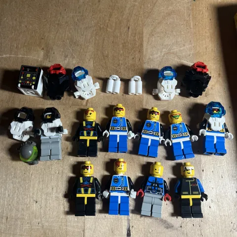 LEGO Hydronauts Assorted random Parts & Minifigures - Z2