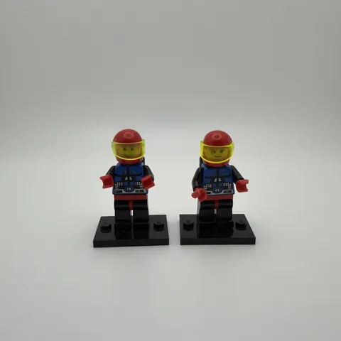LEGO Systems Spyrius Robo 2 Space Men Minifigures