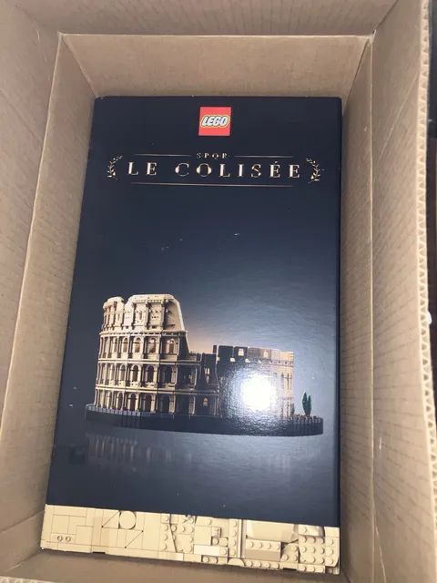 LEGO Icons: Colosseum (10276) Sealed Brand NEW In Original Shipping Box Retired