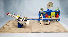 LEGO Classic Space Beta-1 Command Base Set 6970 - 100% complete / please read