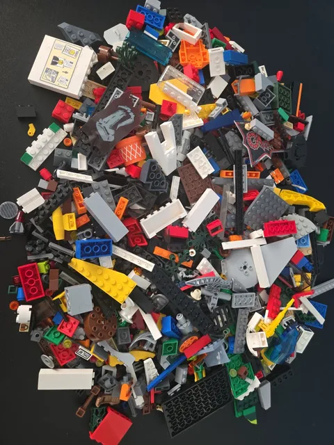 LEGO 2 LB Bags Of Bulk Assorted Parts Pieces Bricks Lots of Variety