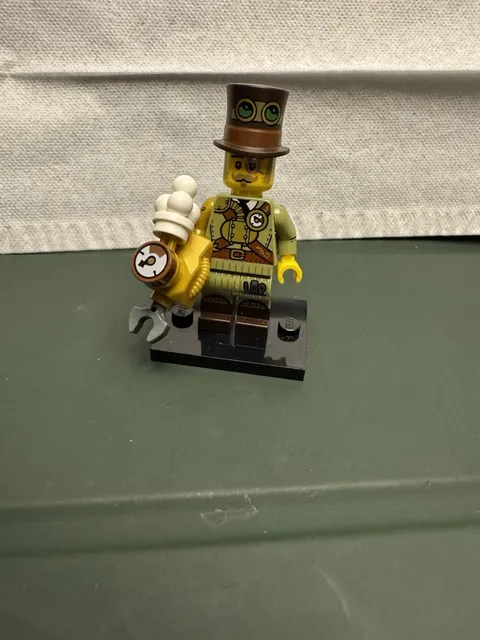lego minifigures Series 27 Steampunk Inventor