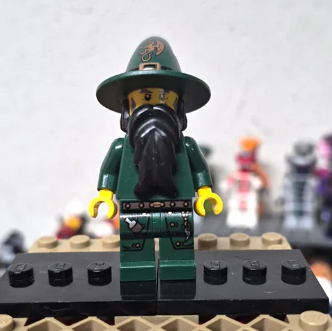 LEGO Minifigure Dark Green Wizard