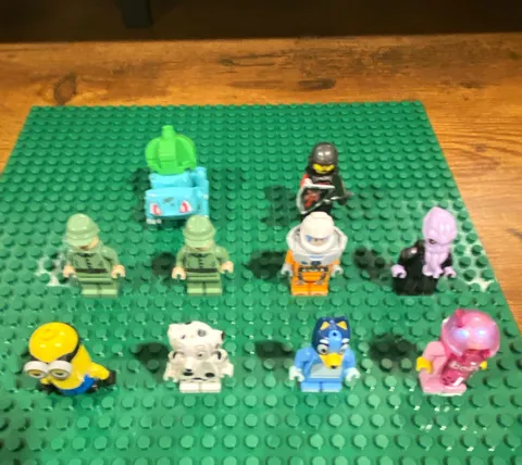 LEGO Minions Minifigure Lot - 10 Assorted Character Figures, Plastic
