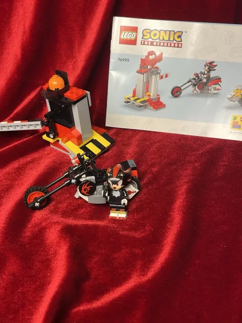 LEGO Sonic: Shadow the Hedgehog Escape (76995) Partial