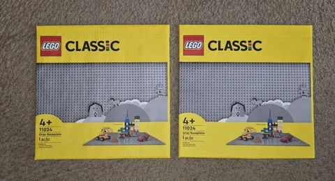BRAND NEW, SEALED LEGO CLASSIC: Gray Baseplate Set Of 2 (11024)