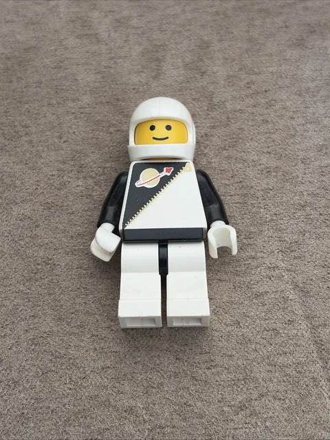 Space Police I Minifigure, LEGO® Space Astro Not Complete