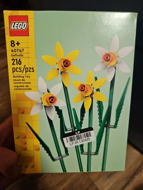LEGO Botanicals: Daffodils (40747): NEW