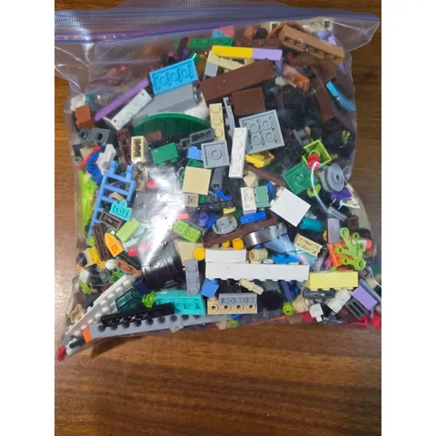 Lego Bulk Lot 2.5lb 1 Gallon Bag Assorted Bricks Plates Specialty Pieces Multi