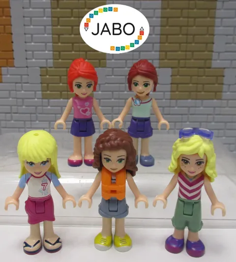 (O11 /42 /7) Lego Friends 5 Figures Minifigures