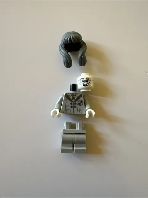 New Lego Moaning Myrtle Minifigure From Set 76473 Exclusive!