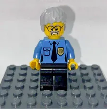 Lego The Lego Movie Pa Cop Police Officer Minifigure With Gray Hair