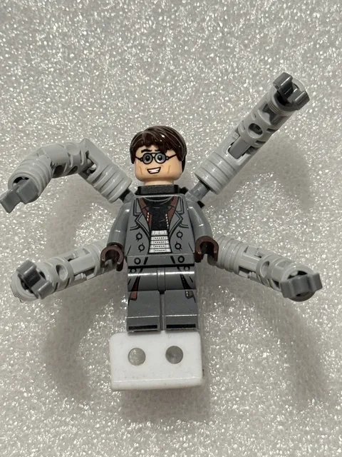LEGO Marvel Doctor Octopus (Doc Ock) Minifigure with 4 Mechanical Arms - Spider-