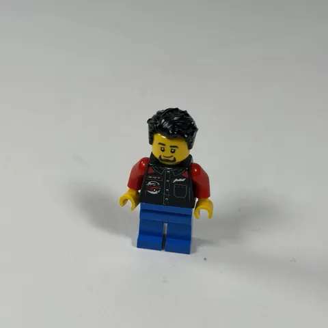 LEGO SRT Dodge Racing Team Minifigure – Race Mechanic Driver Car Shirt Minifig