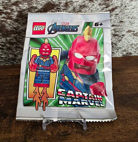 LEGO Marvel Avengers Captain Marvel Minifigure Foil Pack 6+ 2020 242003