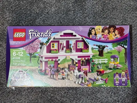 LEGO FRIENDS: Sunshine Ranch (41039)