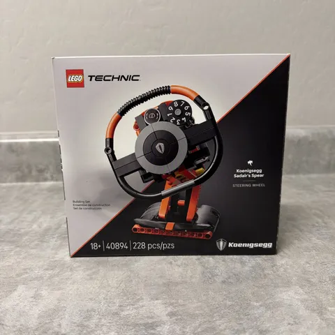 NEW Sealed LEGO Technic: Koenigsegg Sadair's Spear Steering Wheel (40894) GWP