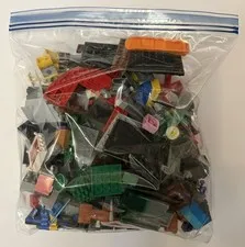 Lego Lot 1 Gallon Bag of Mixed Legos - L-5