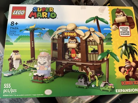LEGO Super Mario Donkey Kong's Tree House Expansion Set 71424 555pcs Age 8+