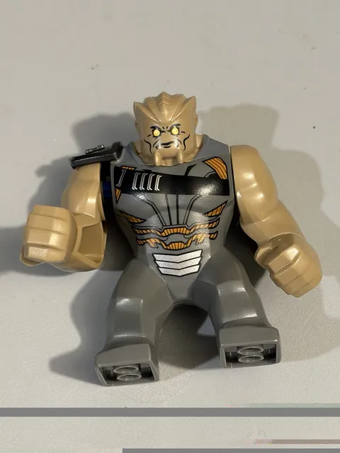 LEGO CULL OBSIDIAN Minifigure 2013