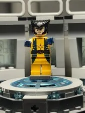 LEGO Wolverine Minifigure 6866 Super Heroes  X-Men Minifigure