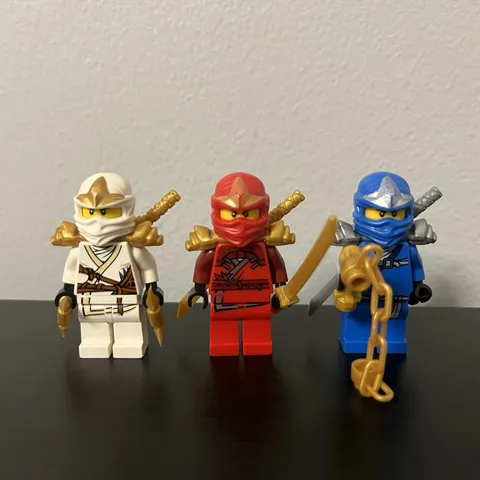 LEGO Ninjago ZX Zane, Kai, Jay Minifigures & Zane Spinner
