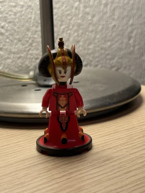 Amazing Condition Lego Queen Amidala Sw0387 9499