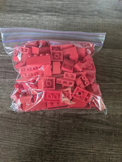 LEGO? RED COLOR 150+ PIECE LOT VARIOUS SIZES & SHAPES PREOWNED PLEASE READ!