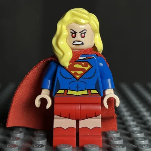 Lego DC Supergirl Minifigure sh0157 RETIRED Set 76040 - 2K