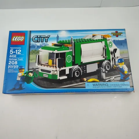 LEGO #4432 City Garbage Truck RETIRED 208 Pcs. Damaged & Open Box Pieces Sealed 